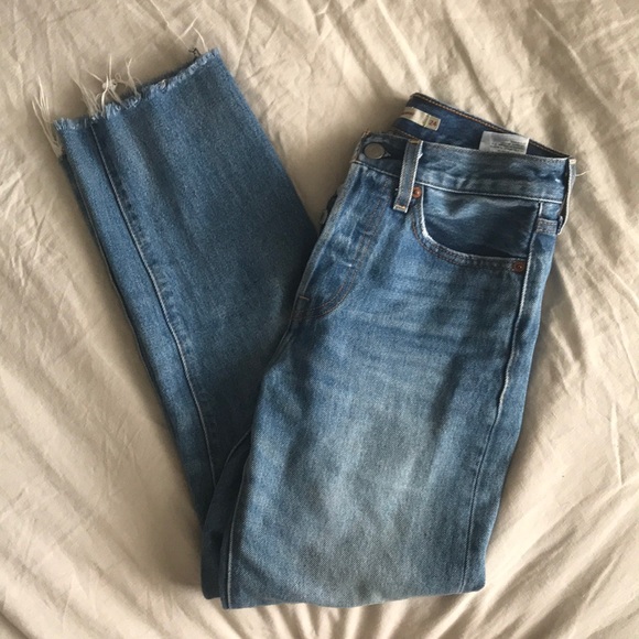 NWOT // LEVIS wedgie straight Jean with Button fly - Picture 2 of 7